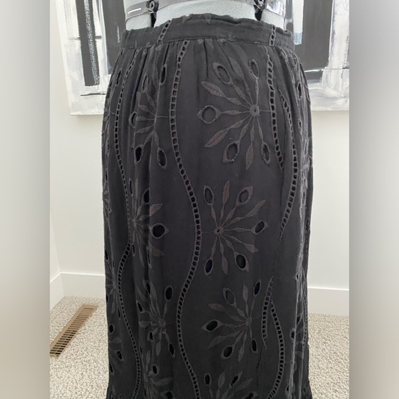 Maeve eyelet wrap skirt - Picture 4 of 10